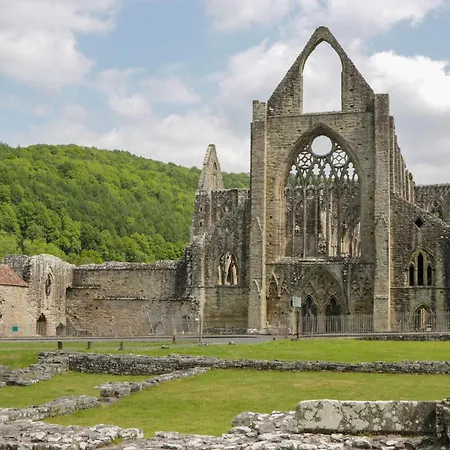 Hidden Well * Bristol