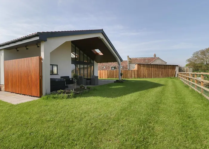 Hidden Well * Bristol